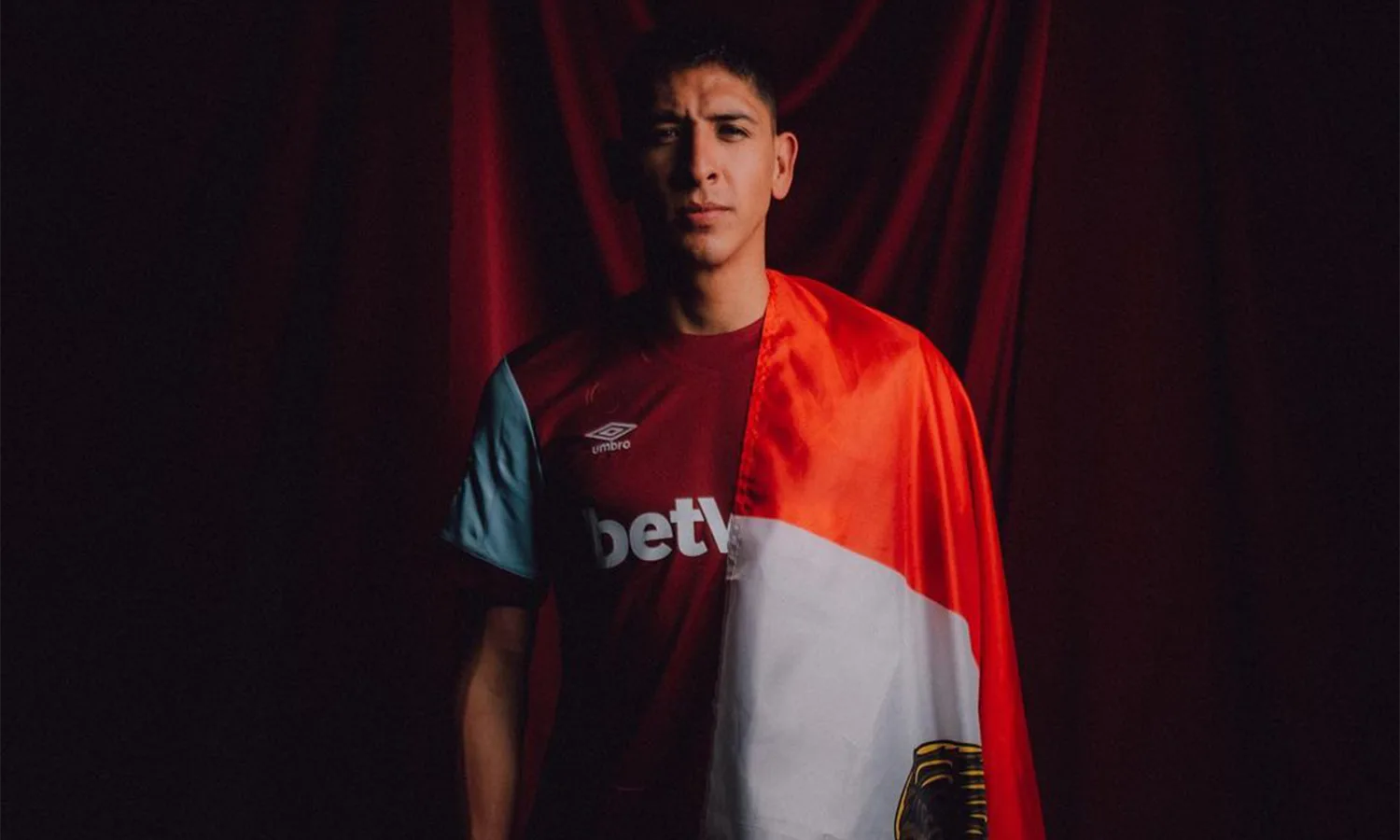 West Ham United Resmi Dapatkan Edson Alvarez dari Ajax Amsterdam