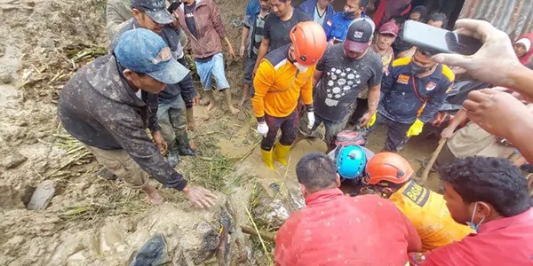 Update Karo, Penemuan 2 Orang Tewas Terimbun Longsor