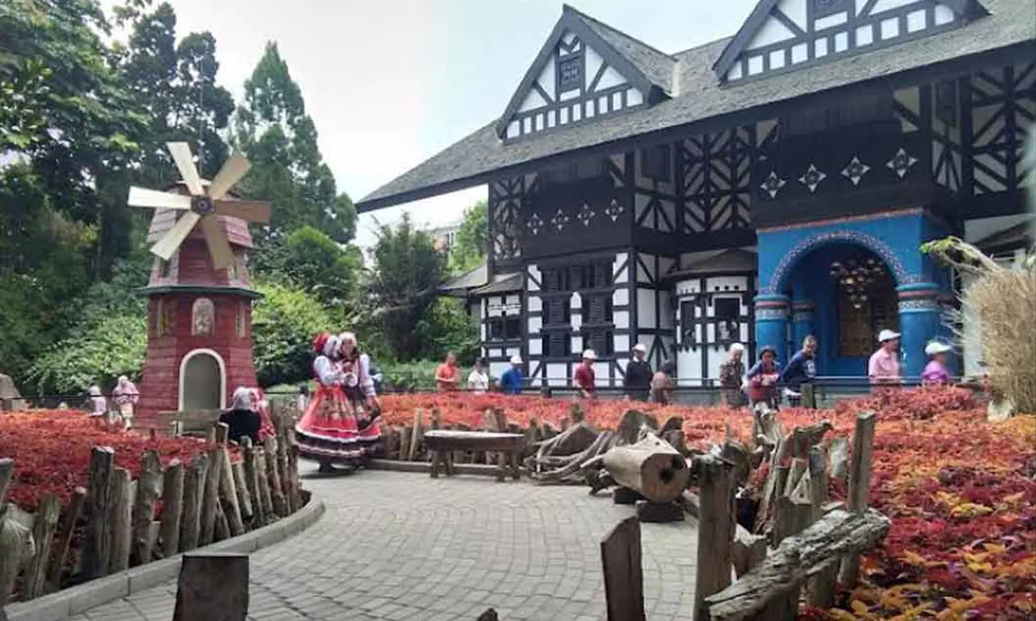 10 Tempat Wisata di Lembang yang Hits dan Paling Populer