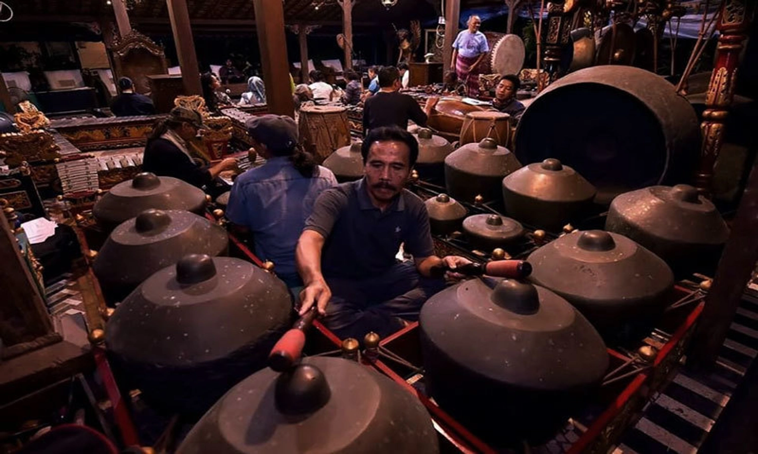 Alat Musik Tradisional Gamelan Sejarah dan Jenisnya