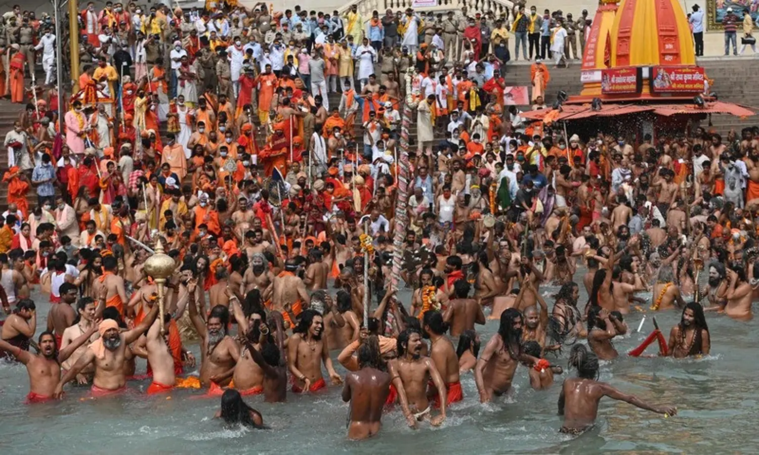 Jutaan Umat Hindu India Bakal Ritual di Sungai Gangga