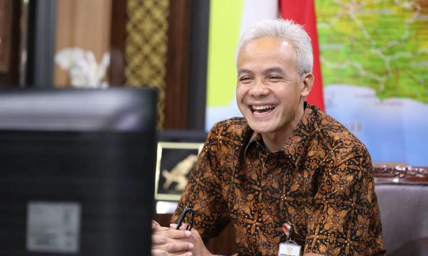 Hasil Survei SMRC: Masyarakat Lebih Suka Ganjar Daripada Anies dan Prabowo