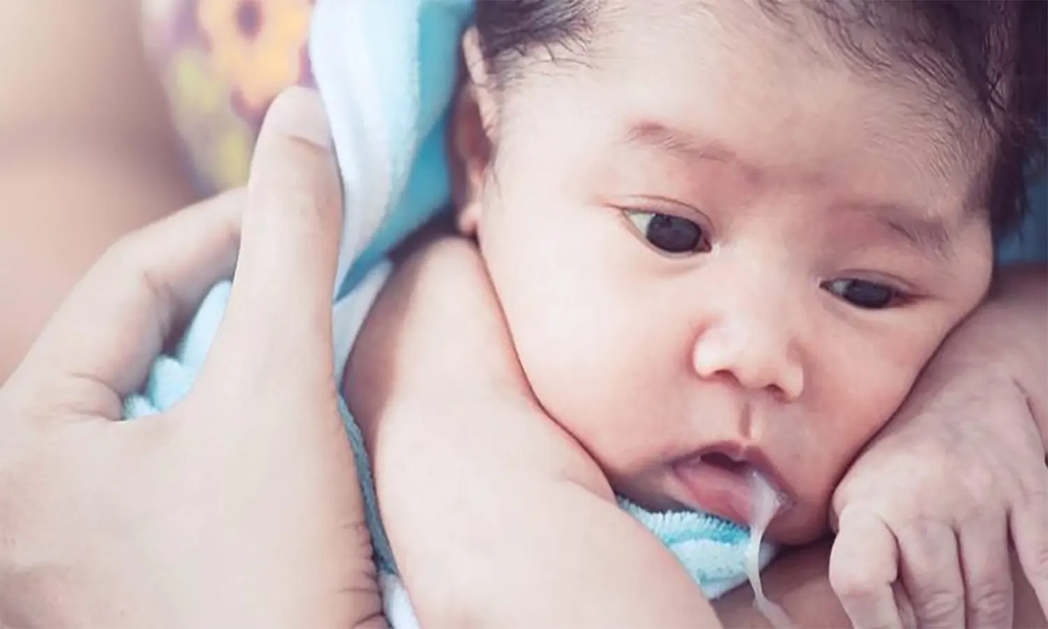 Kenali Penyebab, Gejala, serta Cara Mengatasi GERD pada Bayi
