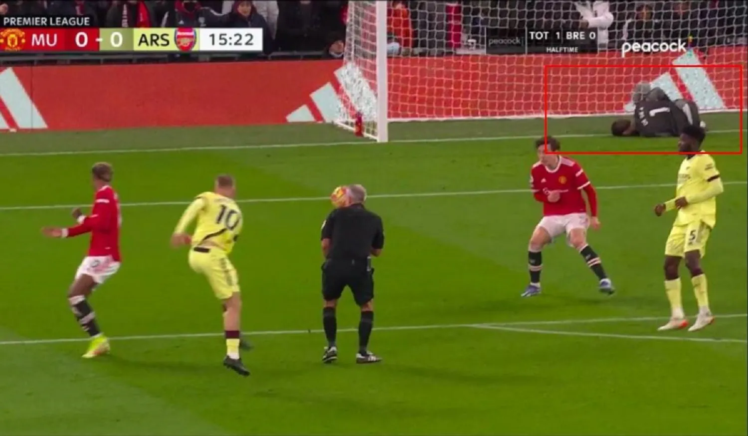 Gol Aneh Emile Smith Rowe Disahkan Wasit, Ini Alasannya!