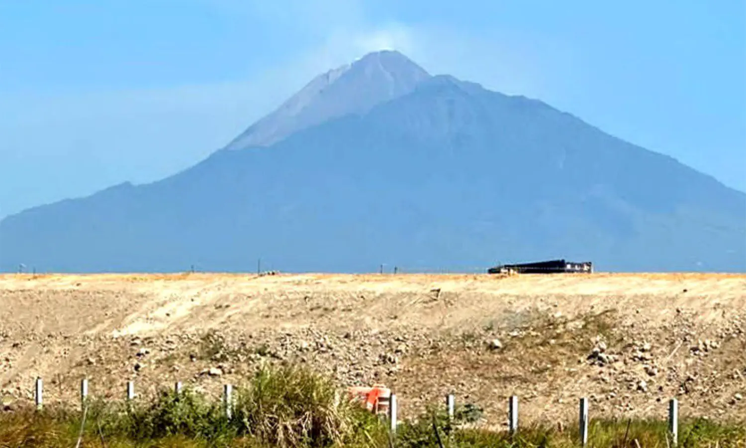 Gunung Merapi Luncurkan 194 Guguran Lava Sepekan Terakhir 