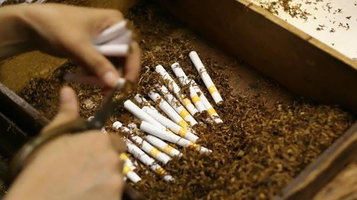 Pemerintah Resmi Menaikan Harga Rokok