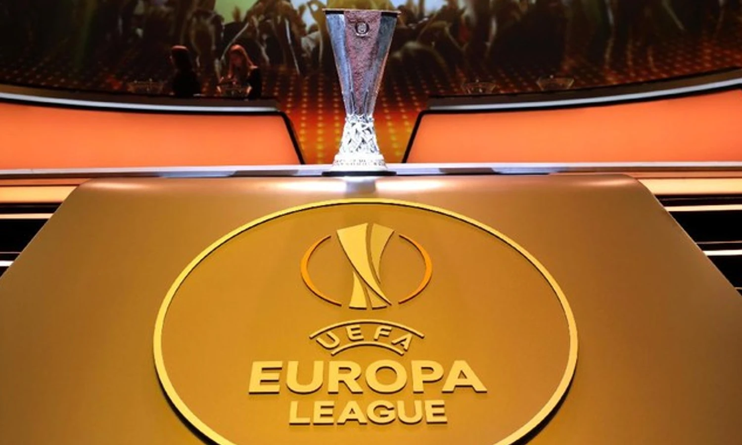 Hasil Leg Pertama Babak 16 Besar Liga Europa: Barcelona Imbang, FC Porto Kalah