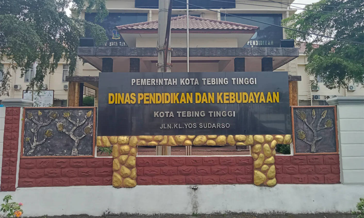 119 Guru Honorer Lolos Seleksi Pra Sanggah Pegawai Pemerintah