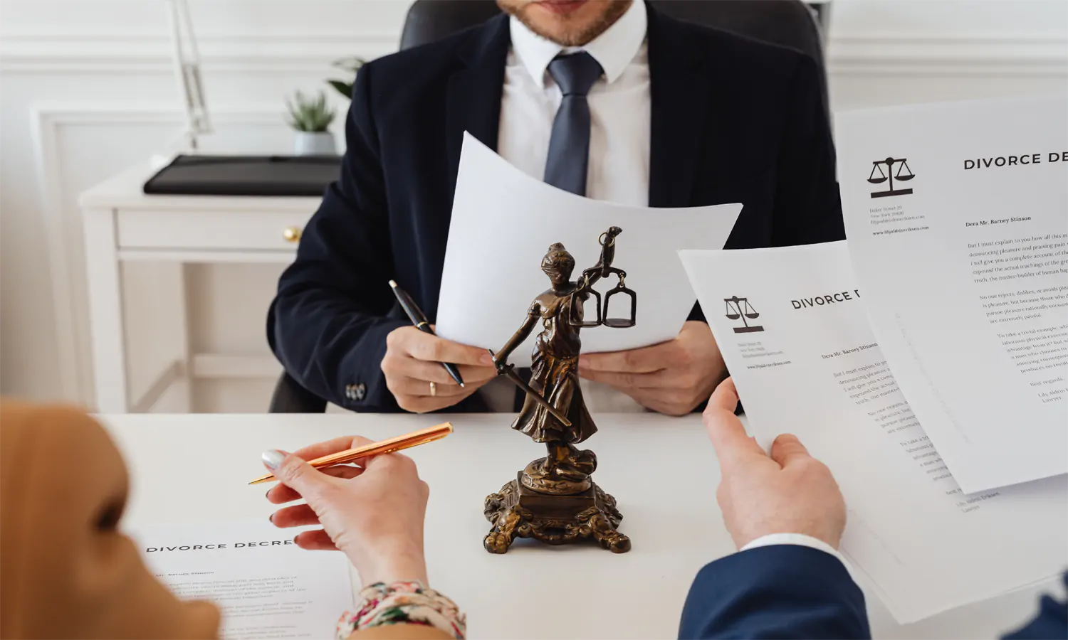 Hukum Privat Adalah: Pengertian, Jenis, Contoh Kasus, dan Perbedaanya dengan Hukum Publik