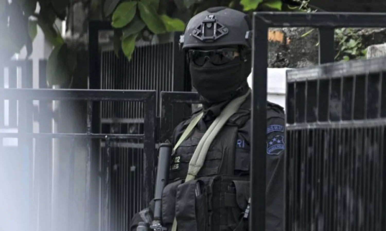 Polri benarkan Densus 88 Tangkap Tokoh Agama Farid Okbah , Saat ini sedang Pemeriksaan