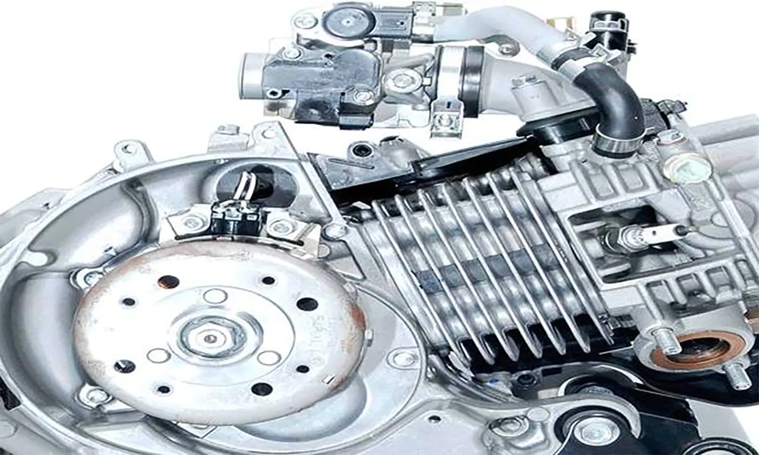 Penting! Begini Cara Tepat Merawat Motor Injeksi 