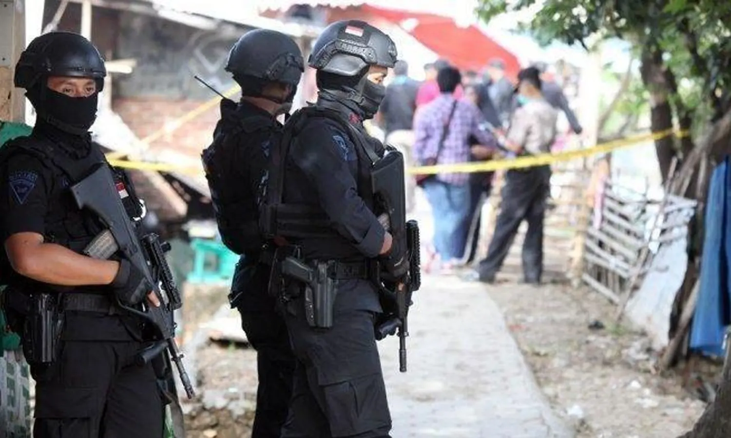 Densus 88 Berhasil Amankan 5 Terduga Teroris Penyebar Propanganda ISIS di Medsos
