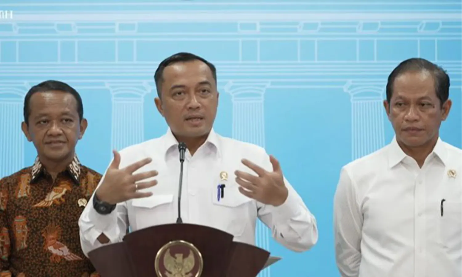 Prabowo Cabut 4 Izin Tambang Nikel di Raja Ampat, Antara Kepentingan Investasi dan Penyelamatan Ekosistem