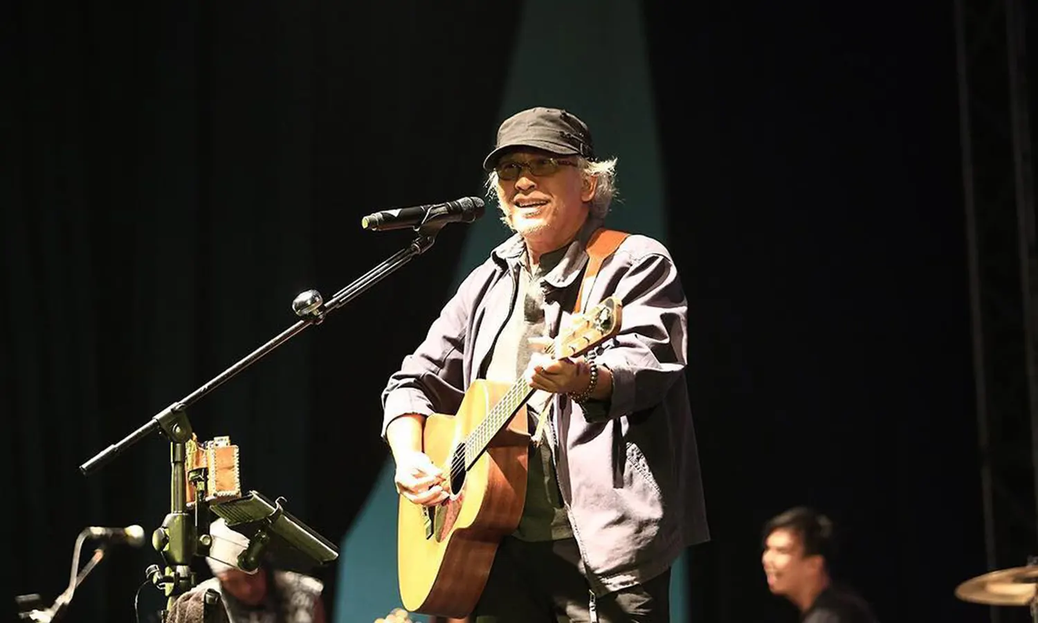 Chord Aku Milikmu Malam Ini â€“ Iwan Fals