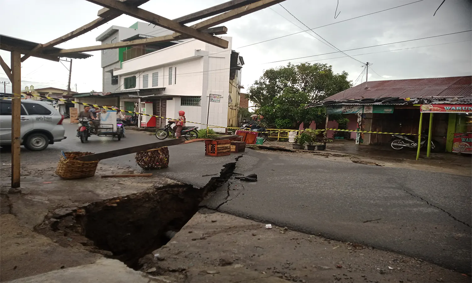 Perbaiki Jalan Amblas, BPBD Simalungun Gunakan 30 Persen BTT