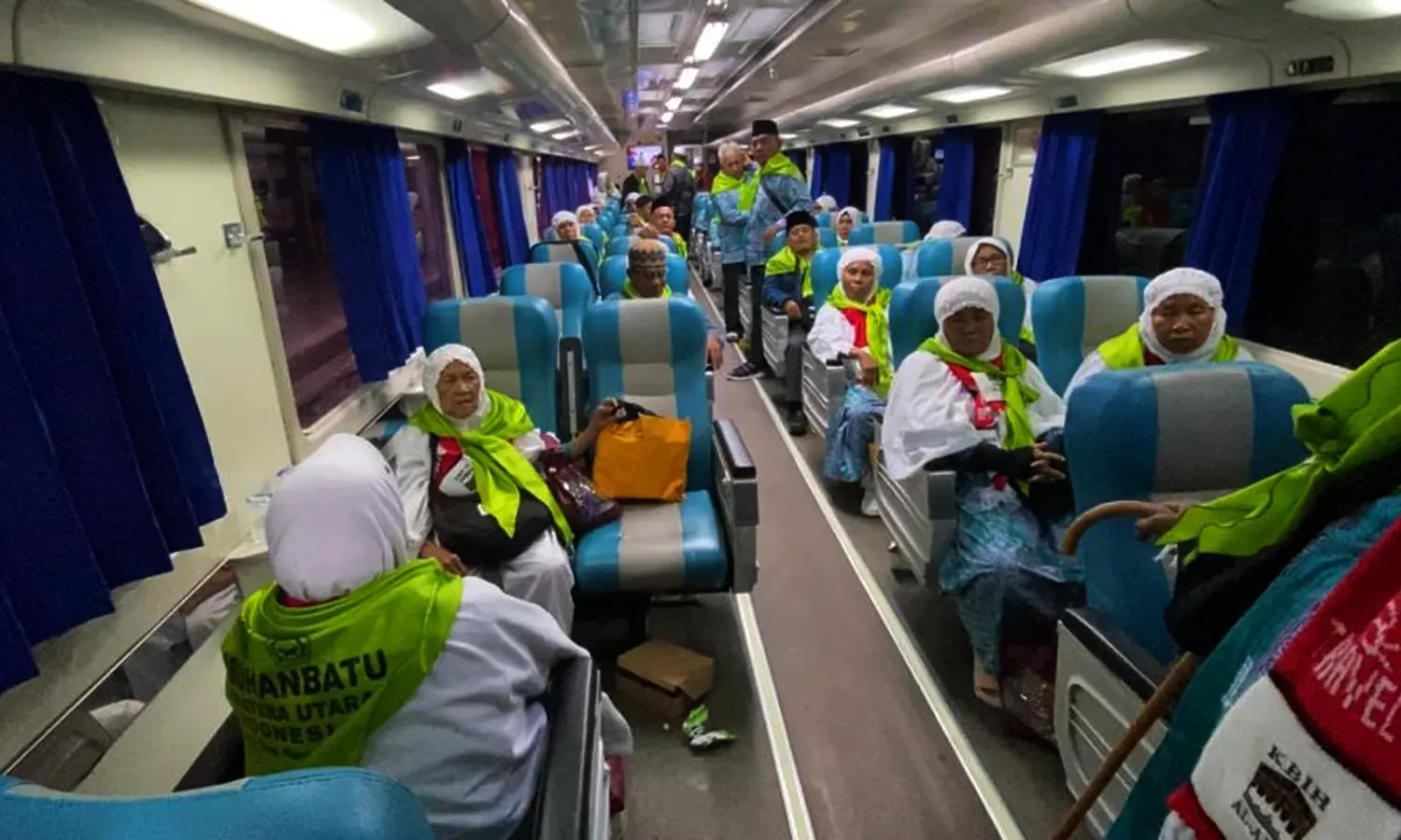 Pertama Kalinya! Jemaah Calon Haji Asal Labuhanbatu Berangkat ke Embarkasi Gunakan Kereta ApiÂ 