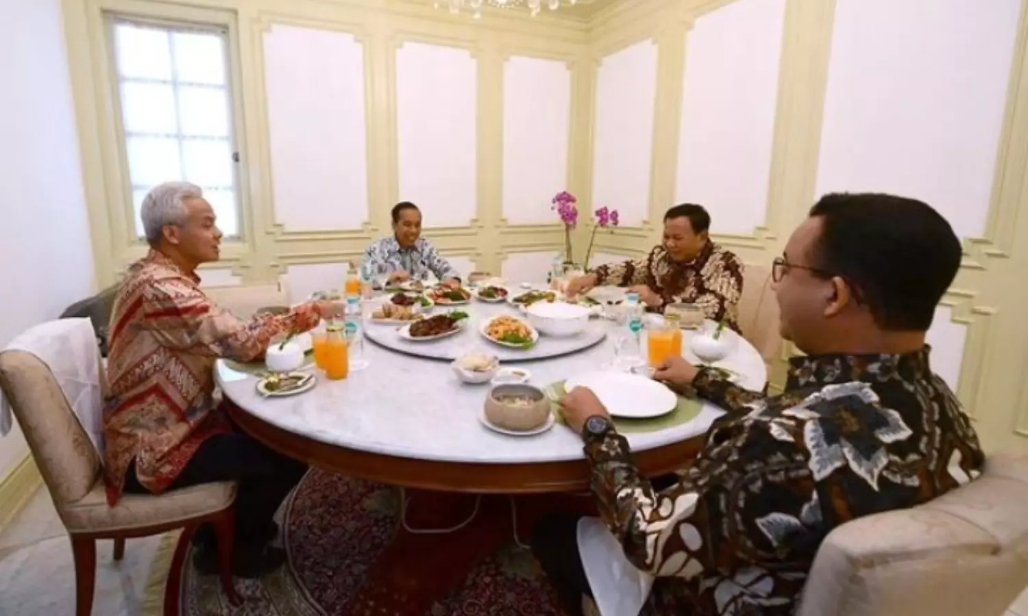 Mengintip Pesan di Balik Pertemuan Jokowi dengan Tiga Capres di Istana