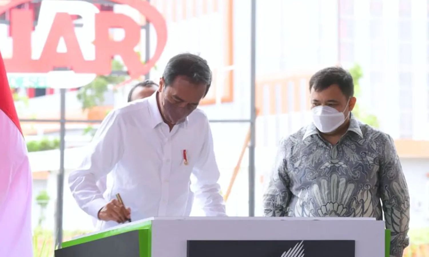Haji Isam, Crazy Rich Kalsel Pemilik Pabrik Biodiesel yang Diresmikan Jokowi