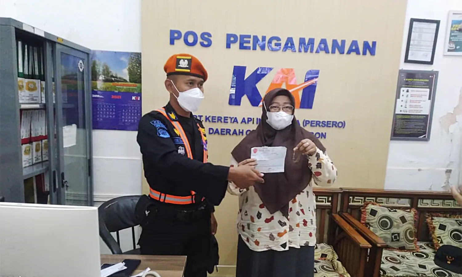 KAI Amankan Barang Tertinggal Milik Pelanggan Senilai Rp 4 Miliar