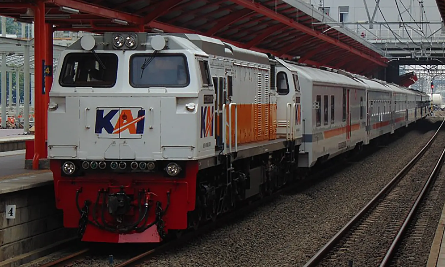 Update Terbaru! Syarat Naik Kereta Api Jarak Jauh, Lokal dan Aglomerasi