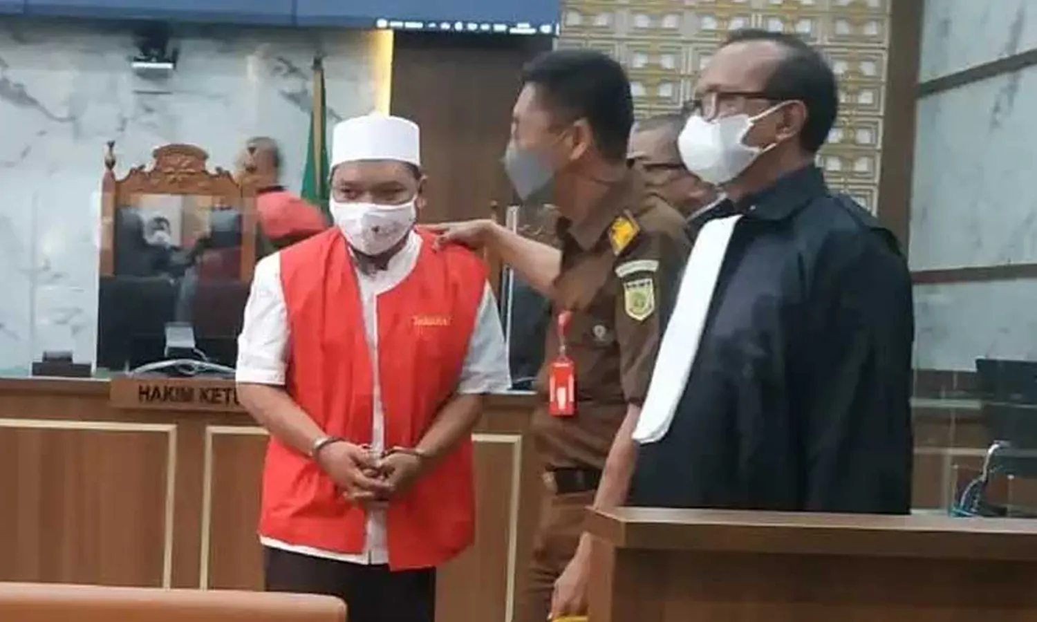 Pelaku Hoax Babi Ngepet Depok Divonis 4 Tahun 