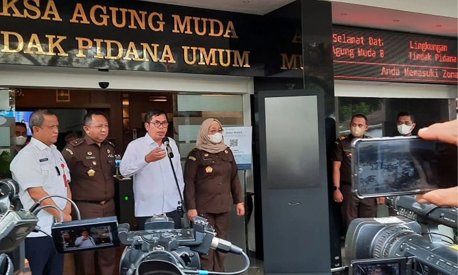 Kejaksaan Agung Terima Berkas Pelimpahan Putri Candrawathi