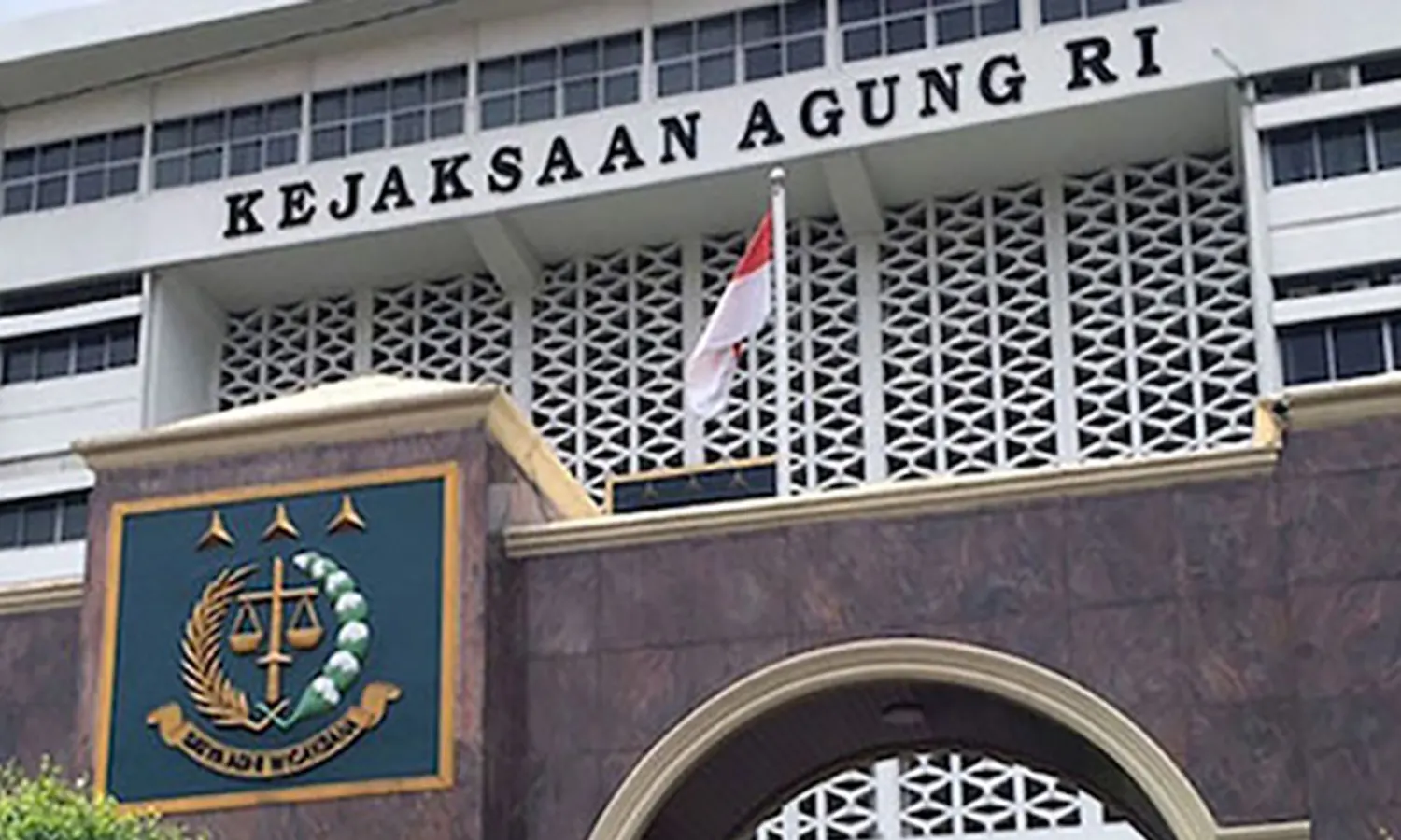 Kejaksaan Agung Menaikkan Status Kasus Korupsi Proyek BTS Kominfo