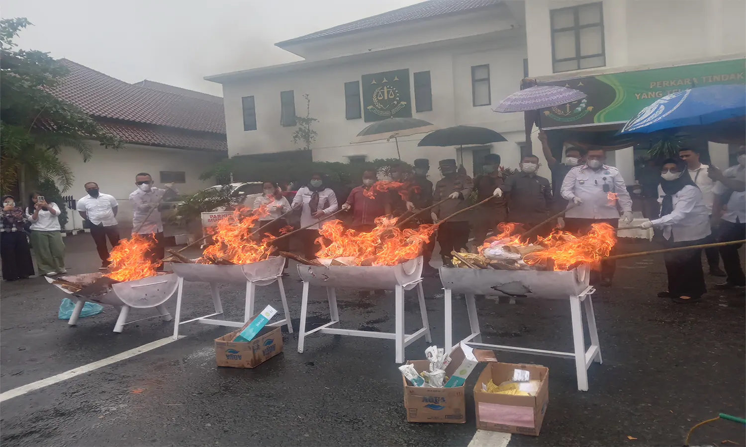 Kejari Siantar Musnahkan Barbut Narkotika Diblender