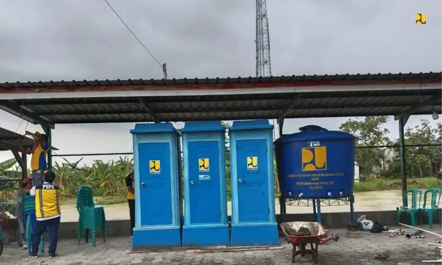 Banjir Merendam Pemukiman Warga Kudus dan Wajo, Kementerian PUPR Kirim Bantuan Sarpras