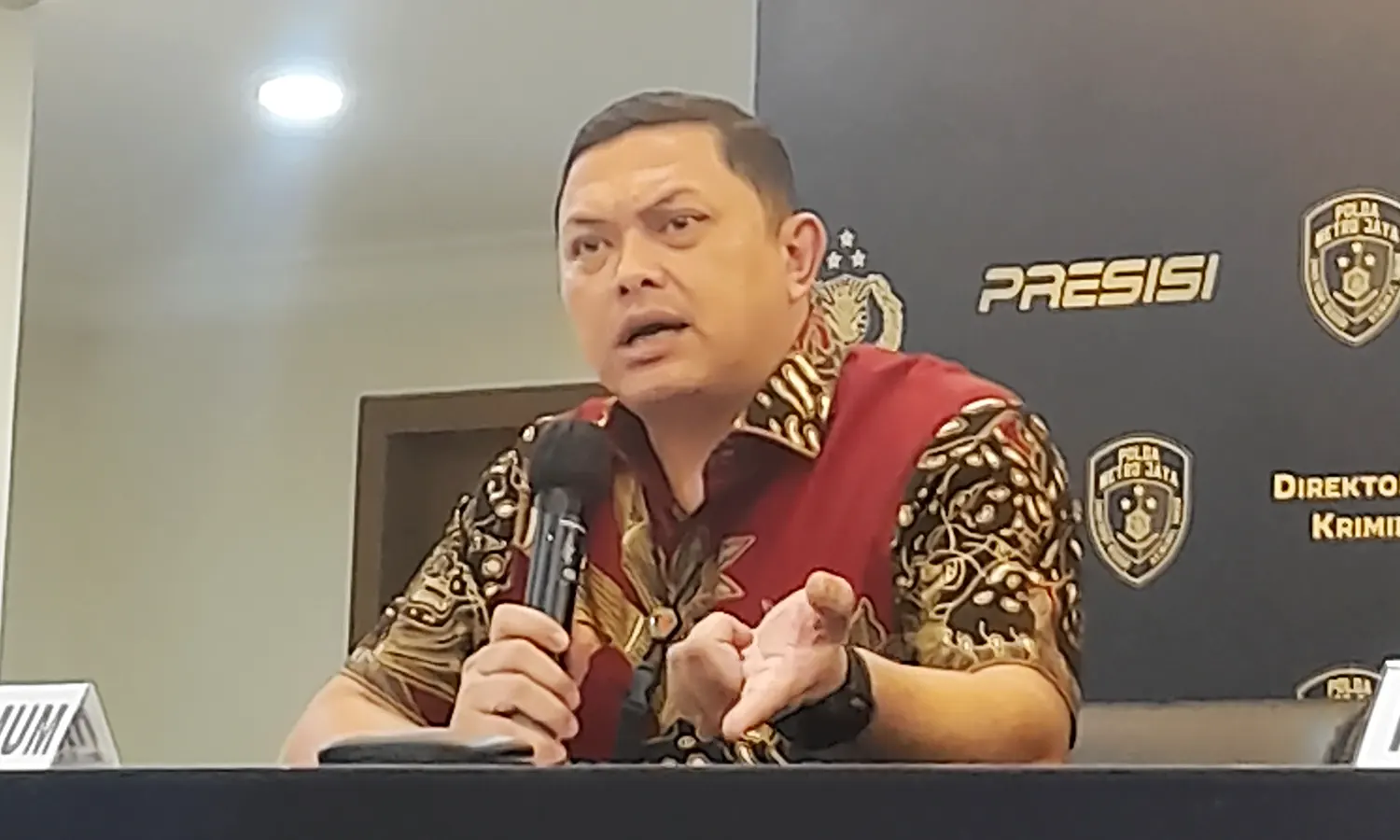 Polda Metro Jaya Ambil Alih dan Bentuk Timsus Selidiki Kasus Penipuan Jual Beli iPhone si Kembar
