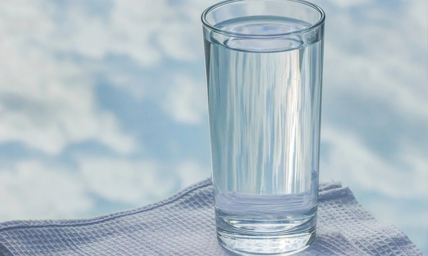 Manfaat dari Rutin Minum Air Putih untuk Kesehatan
