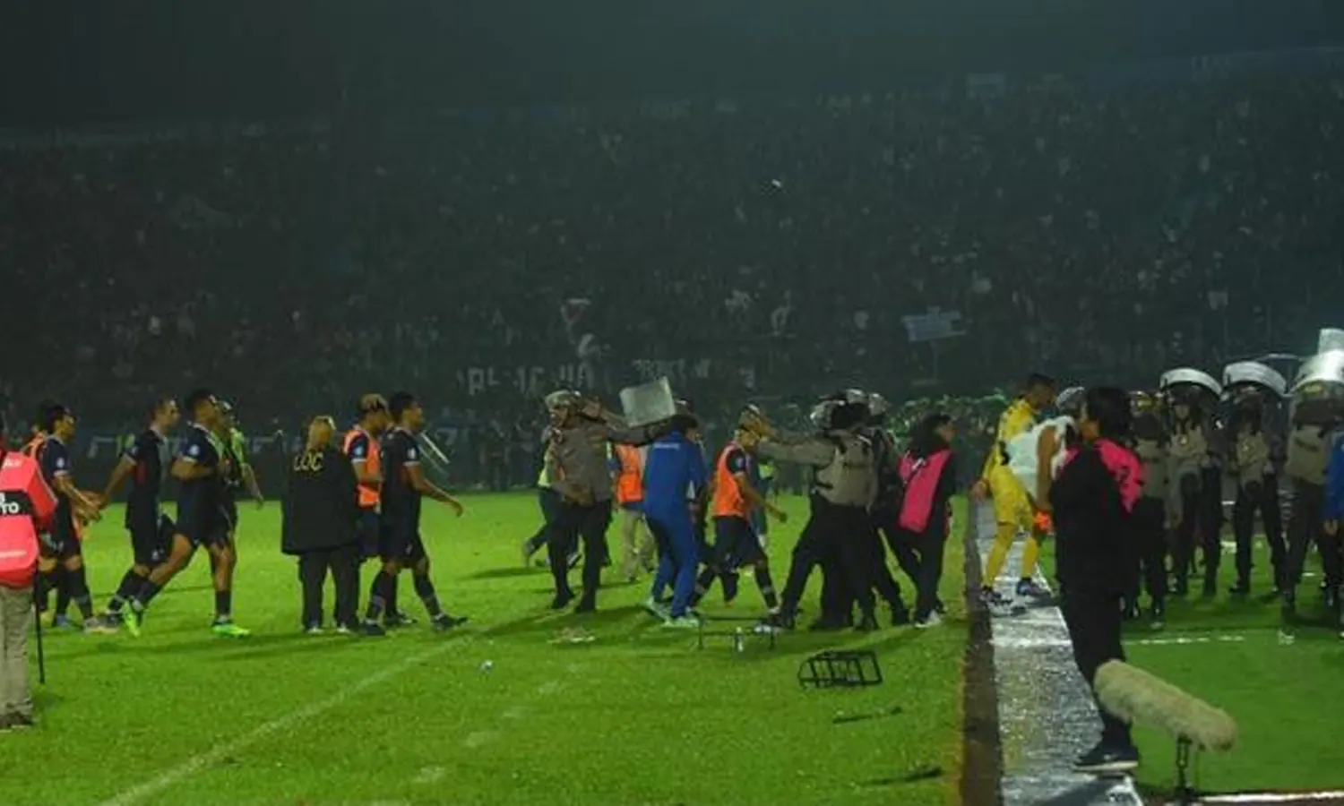 127 Orang Tewas dalam Kerusuhan Kanjuruhan, Pemkab Malang: Kami Tanggung Semua Biaya Perawatan!