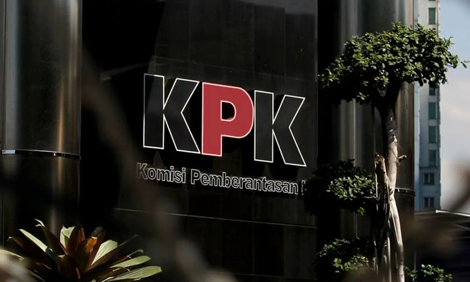Kasus Korupsi Gereja Kingmi Mile Papua, KPK Tetapkan 2 Orang Jadi Tersangka