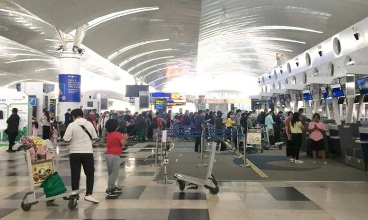 Harga Tiket Pesawat Mulai Naik, Calon Penumpang Mengeluh