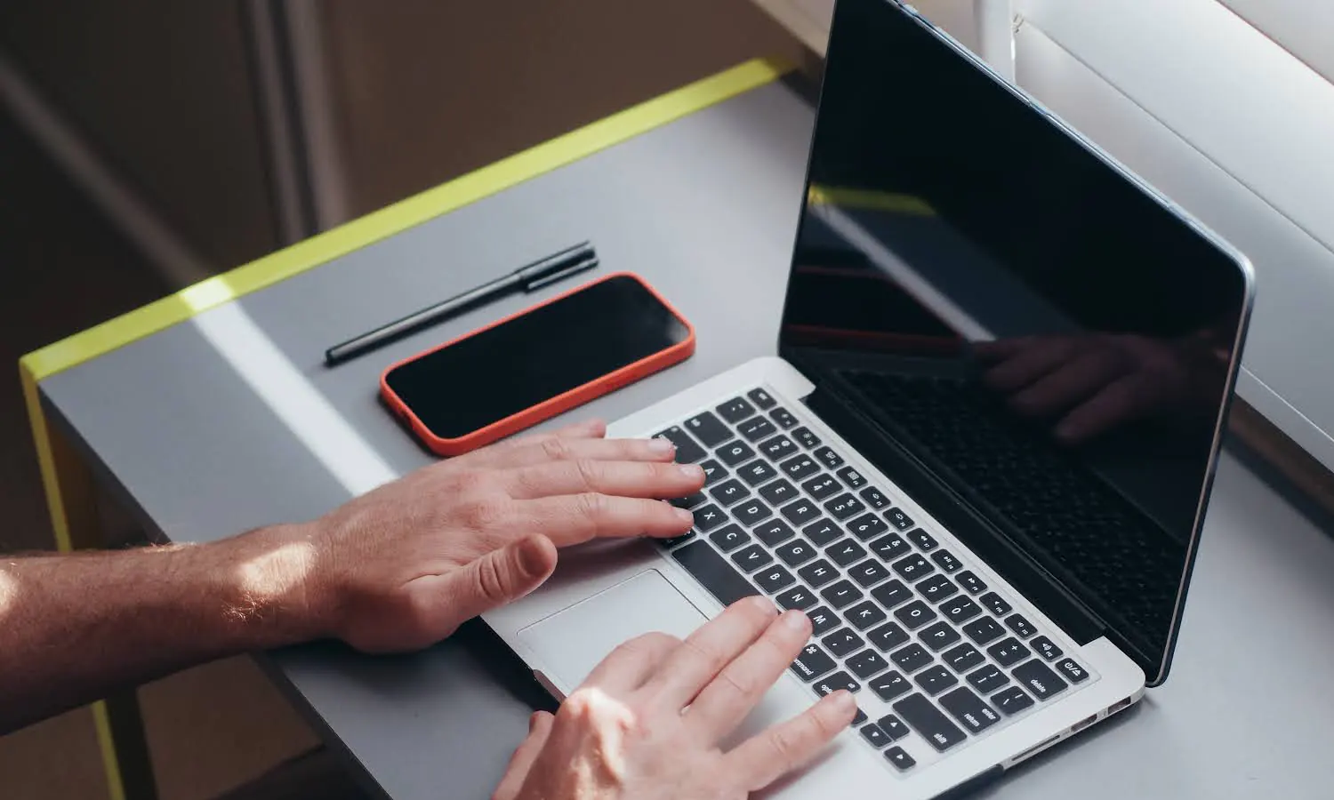Penyebab dan Cara Mengatasi MacBook Lemot