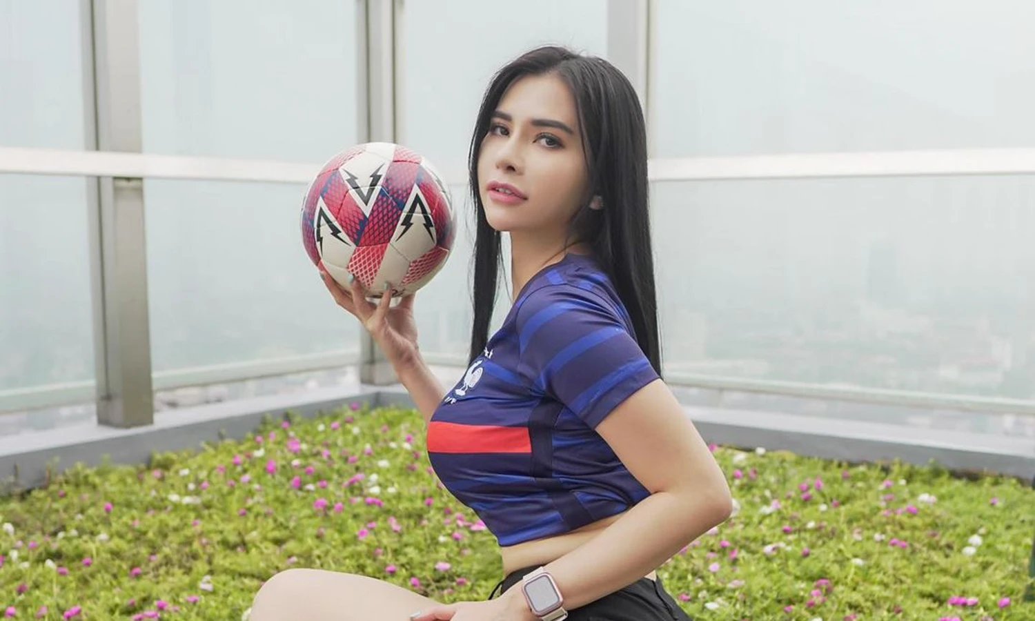 Profil dan Biodata Maria Vania : Agama, Status, Usia, Foto, Hingga Acara TV
