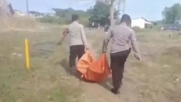 Bocah 10 Tahun Tewas Mengambang Di Sungai CBL Bekasi