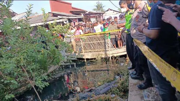 Mayat Pemuda Penuh Luka Ditemukan di Selokan di Kabupaten Bekasi