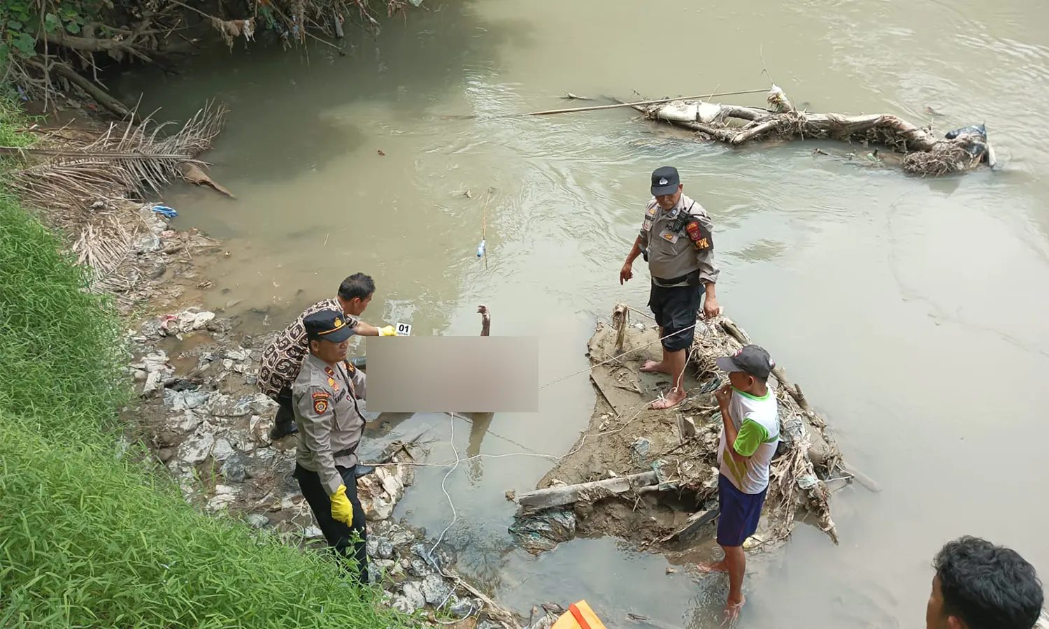 Polisi Temukan Mayat Laki-laki di Sungai Padang Serdang Bedagai