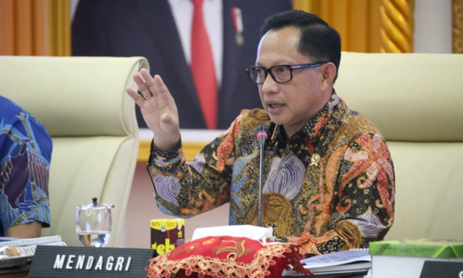 Mendagri Terbitkan SE Minta Seluruh Kepala Daerah Bantu Korban Gempa Cianjur