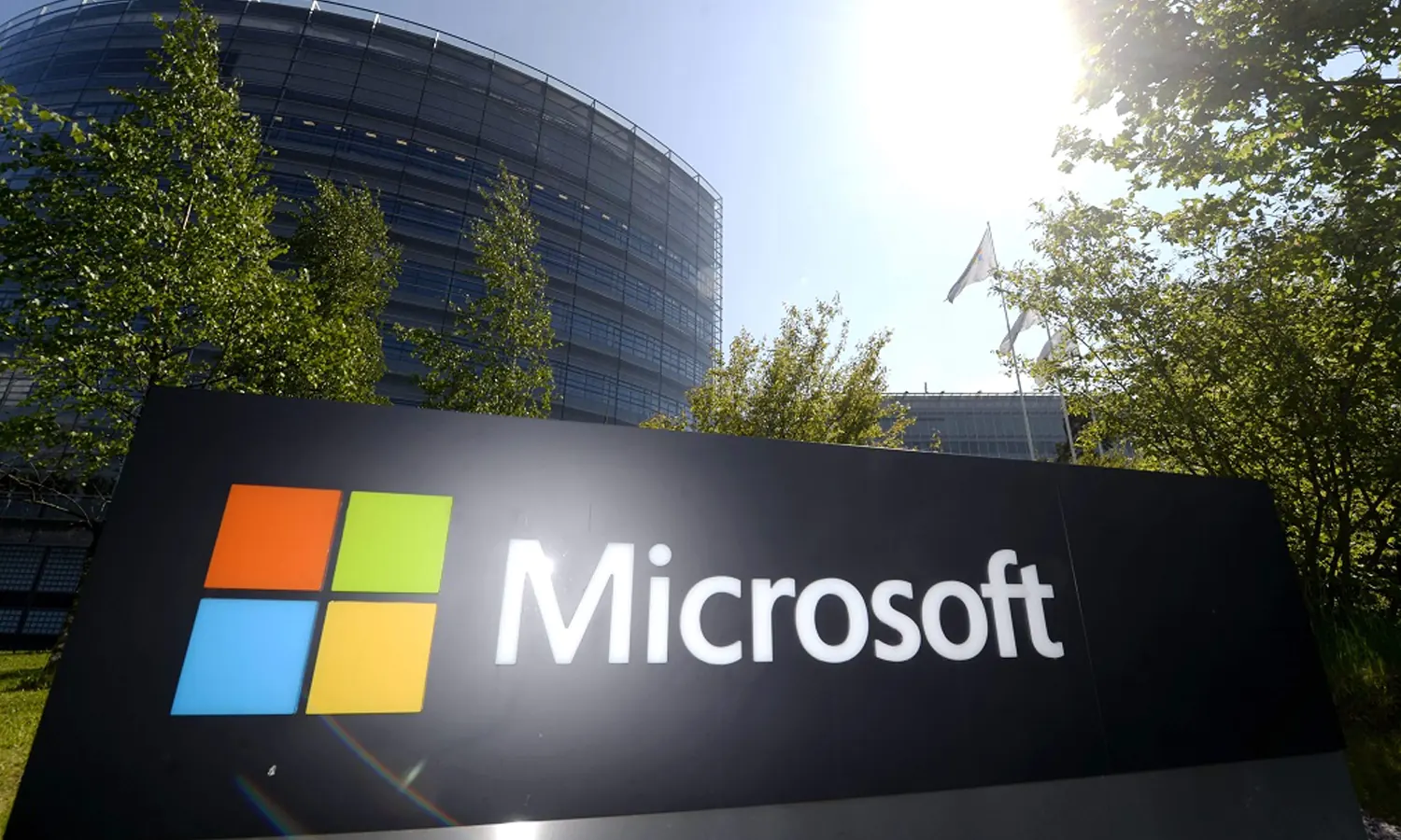 Salip Apple, Microsoft Jadi Perusahaan Paling Bernilai di Dunia