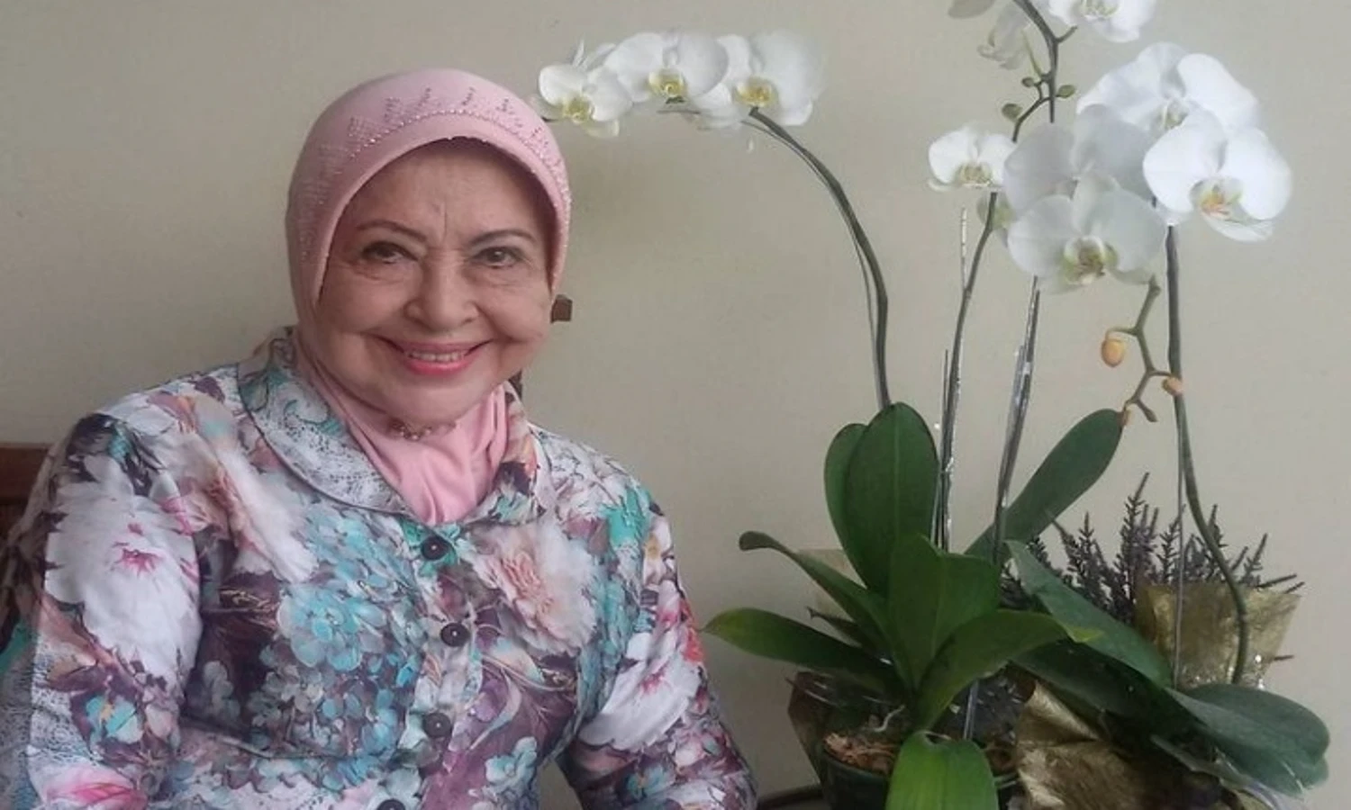 Profil dan Biodata Mieke Wijaya, Ibu Nia Zulkarnaen Â yang Meninggal Dunia di Usia 83 Tahun
