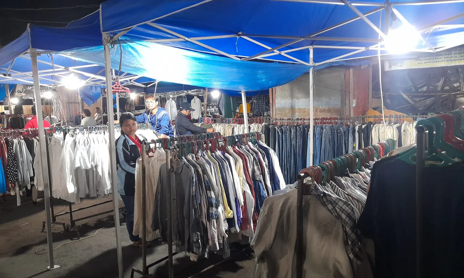 Sepanjang Maret, Kemendag Musnahkan Pakaian Bekas Senilai Rp118 M