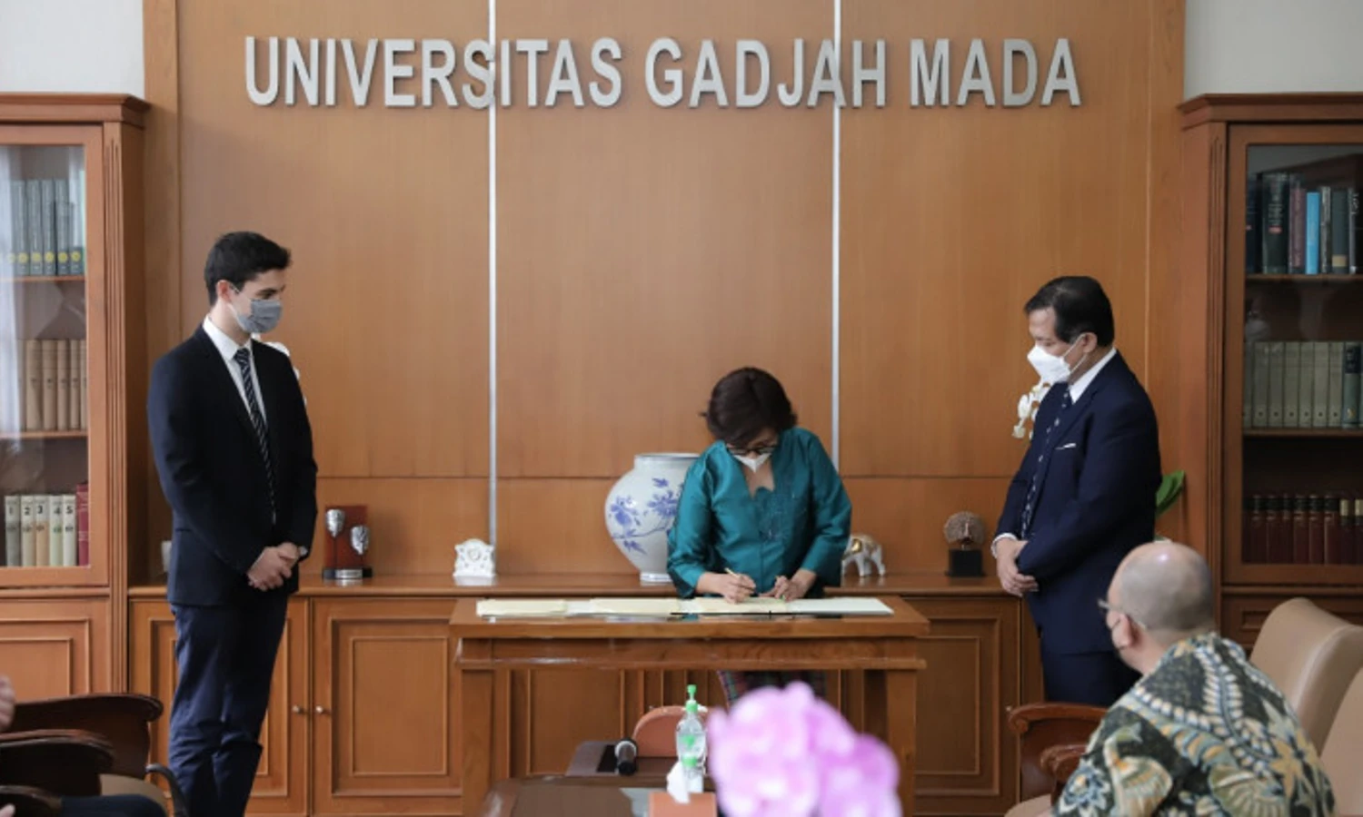 Kerjasama dengan Institusi Prancis dan Thailand, UGM Buka Program Magister Baru