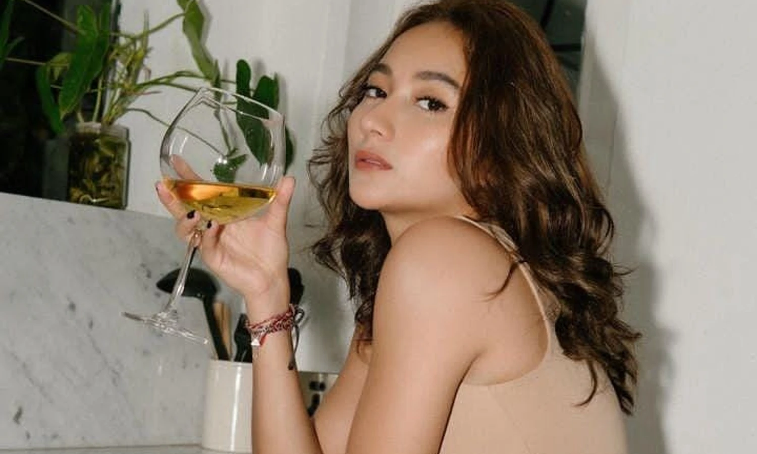 Profil dan Biodata Naomi Zaskia, Lengkap Agama, Usia, Keturunan, dan Perjalanan Karier