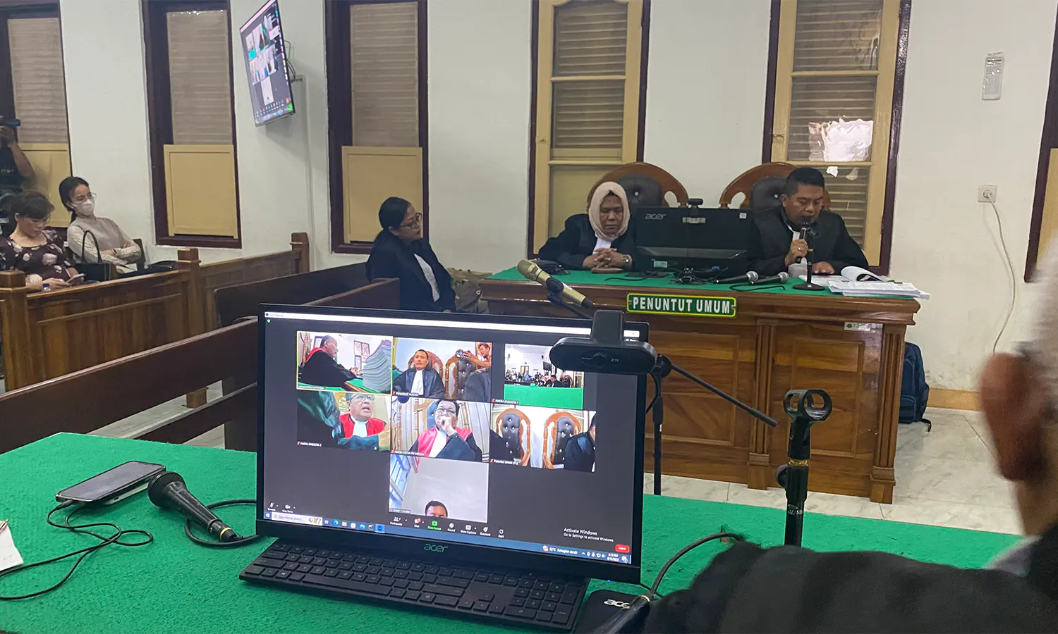 Bos Judi Online Apin BK Dituntut 5 Tahun Penjara, Denda Rp100 Juta