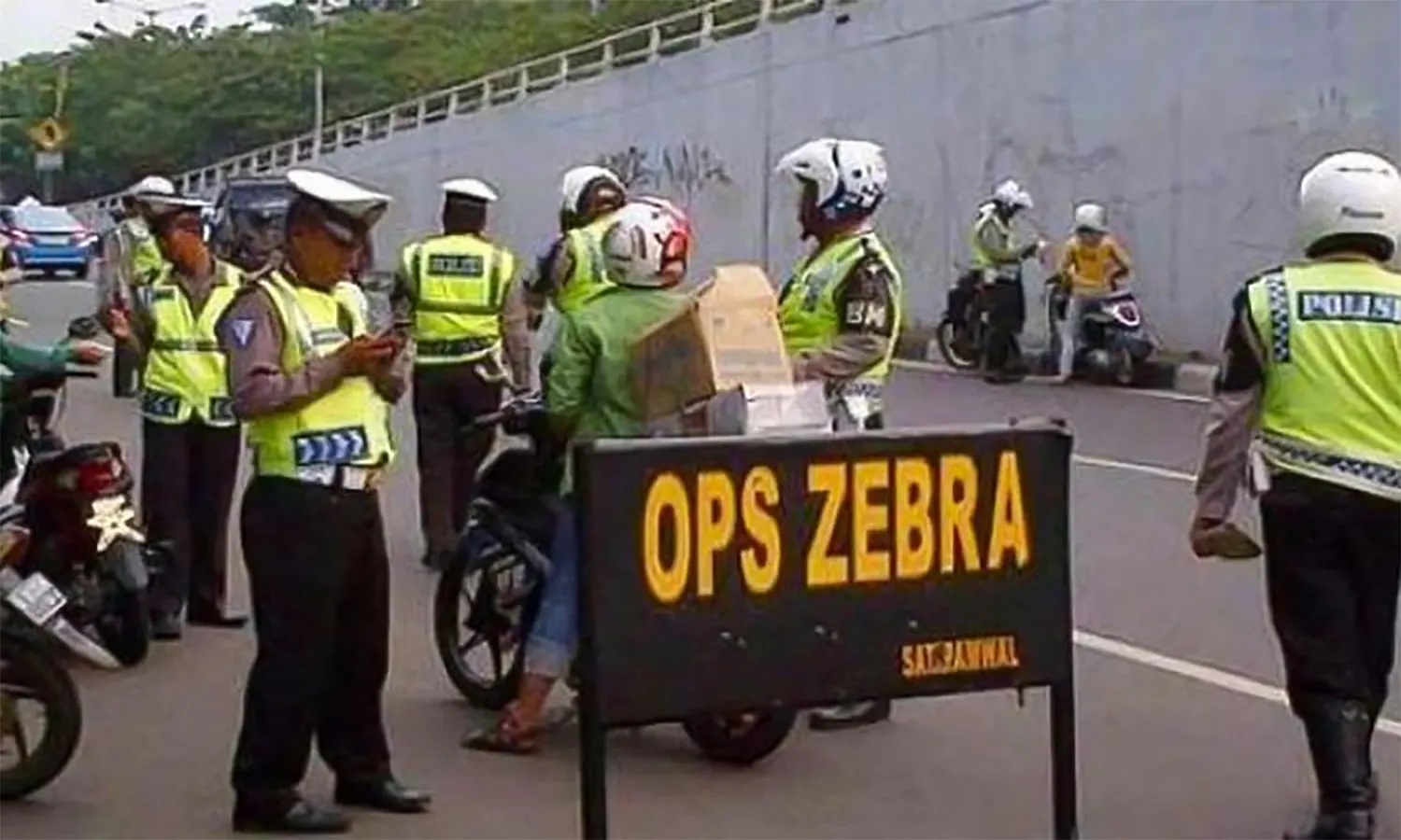 736 Pelanggaran Lalu Lintas Terekam ETLE Selama Operasi Zebra Toba 2022 di Sumut