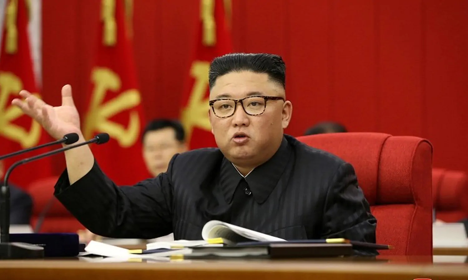 Nyeleneh Abis, Kim Jong Un Imbau Warga Kurangi Makan Hingga 2025