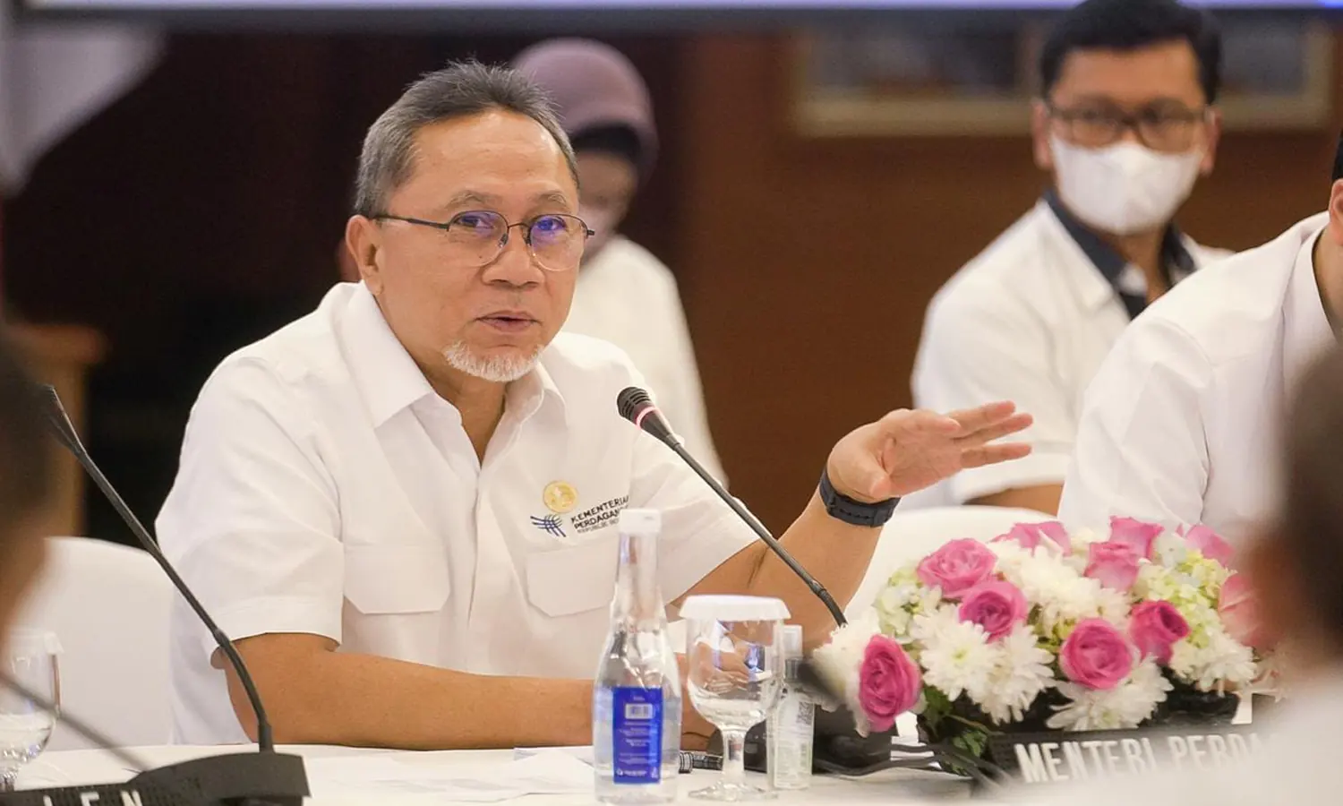 Mendag Bakal Musnahkan Baju Bekas Impor Ilegal Senilai Rp20 Miliar