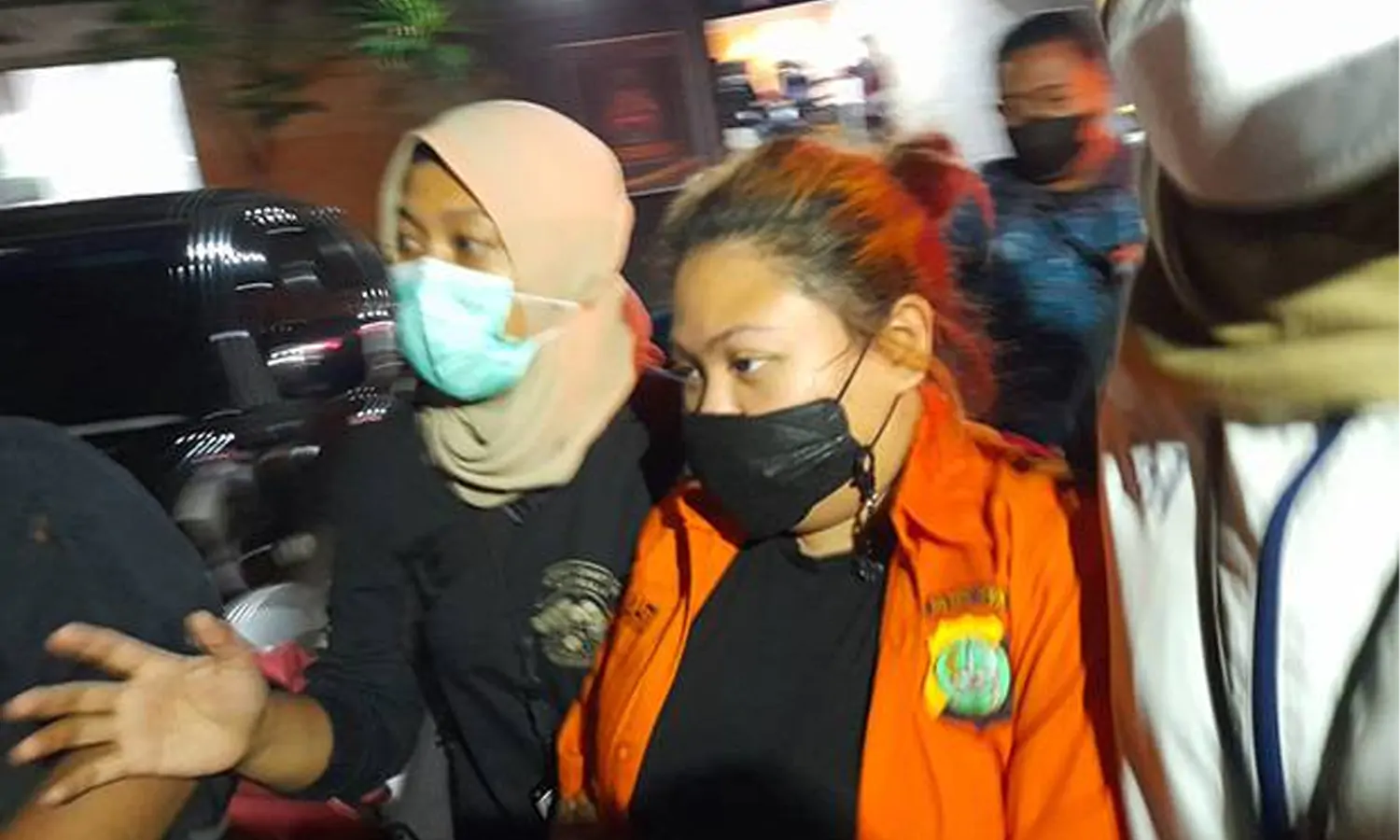 Usai Rugikan Ratusan Orang, Putri Nia Daniaty Berani Ajukan Penangguhan
